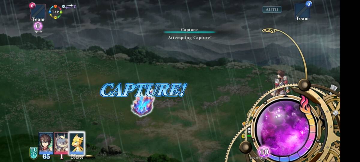 エバーテイル モンスター捕獲成功演出画面。「CAPTURE!」の文字とスピリットクリスタルが表示された瞬間